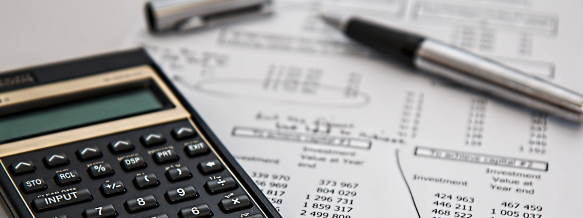 30. März: Mach’s Dir selbst — So erledigst Du als Sexarbeiter*in Deine Steuern